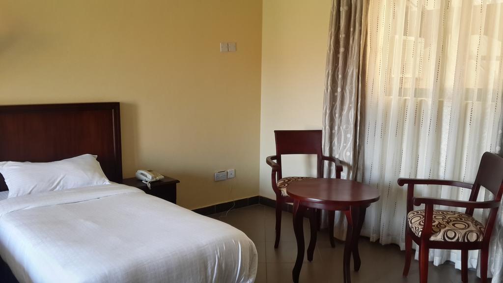 Nile Village Hotel & Spa Jinja Phòng bức ảnh